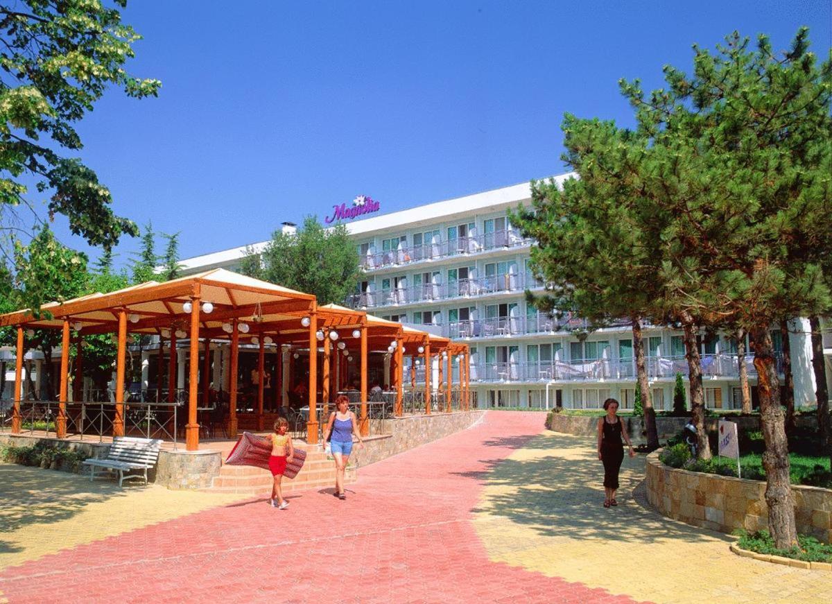 אלבנה Hotel Magnolia מראה חיצוני תמונה